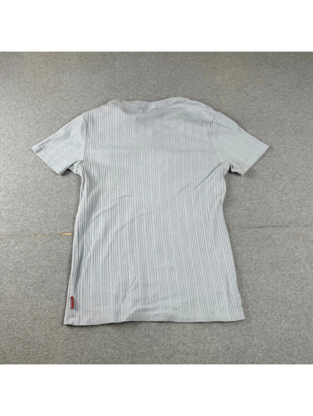 Guess Mens V-Neck Ribbed T-Shirt Short Sleeve Size Large Light Blue - Picture 5 of 6